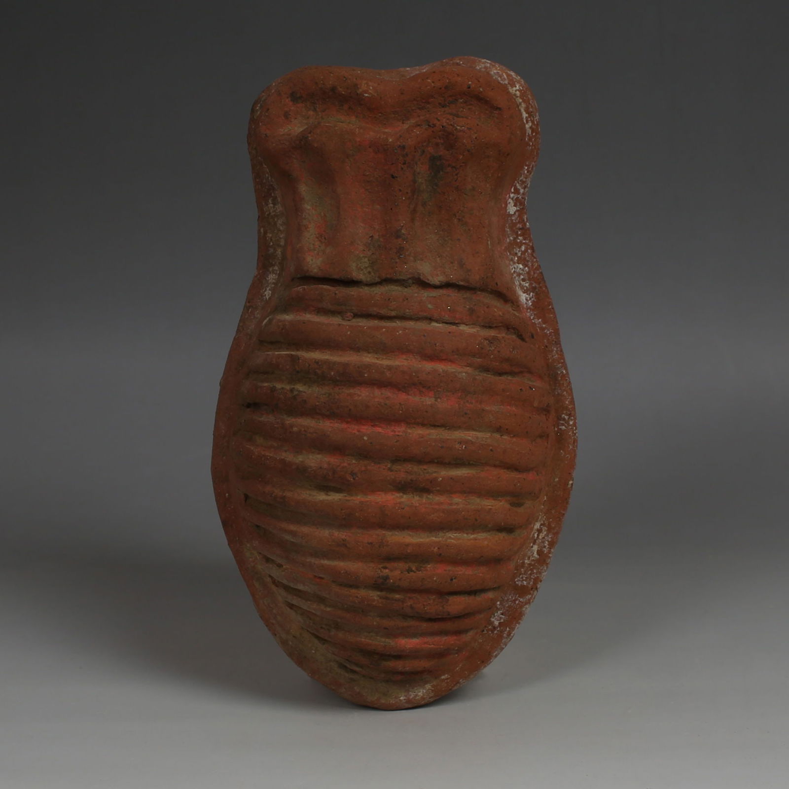Etruscan anatomical votive model of an uterus (1 of 5)