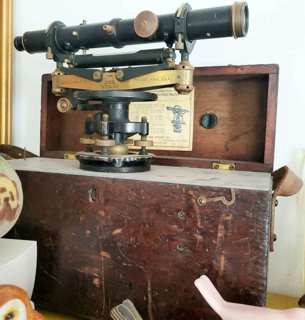 vintage Warren-Knight Co surveying precision instrument (1 of 6)