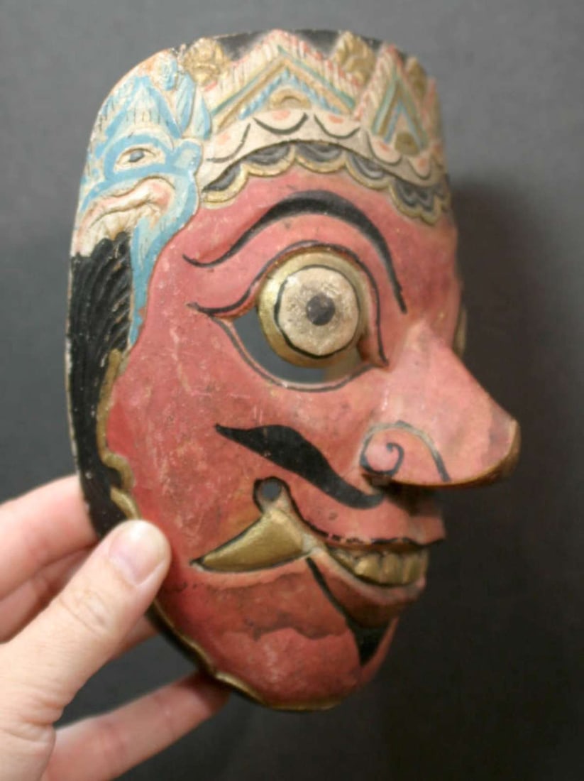 vintage Balinese carved wooden mask (1 of 6)