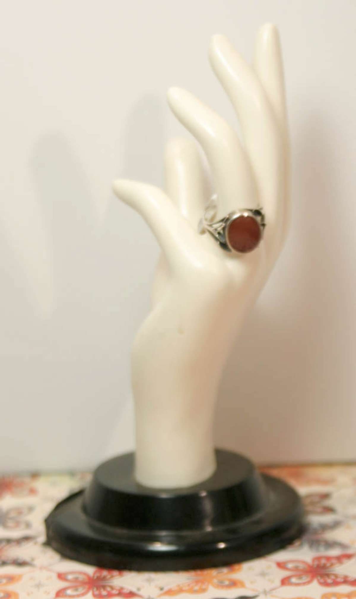 vintage estate jewelry: Carnelian ring (1 of 6)