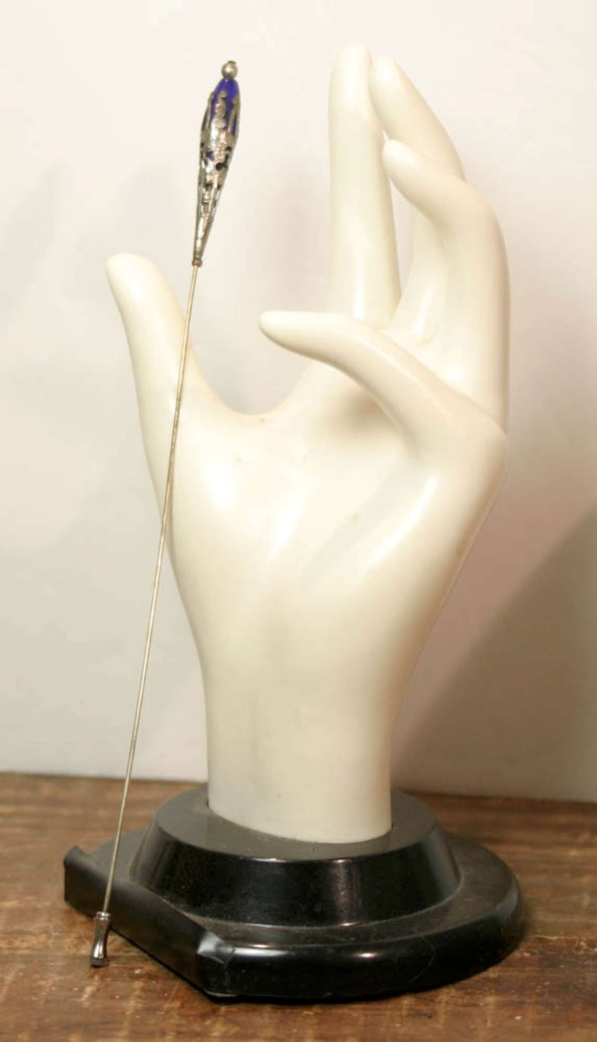 vintage estate jewelry: hat pin (1 of 5)