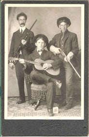 c. 1903 cabinet photo of 3 Wisconsin cowboys