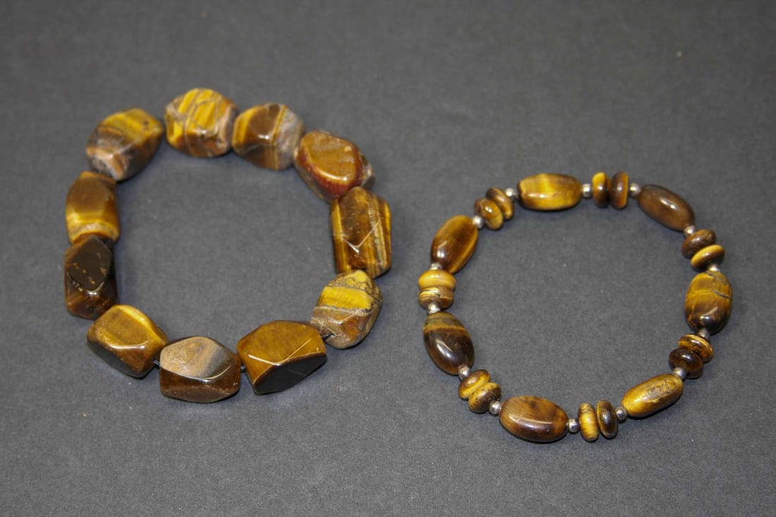 vintage estate jewelry: Tigers Eye bracelets (1 of 9)
