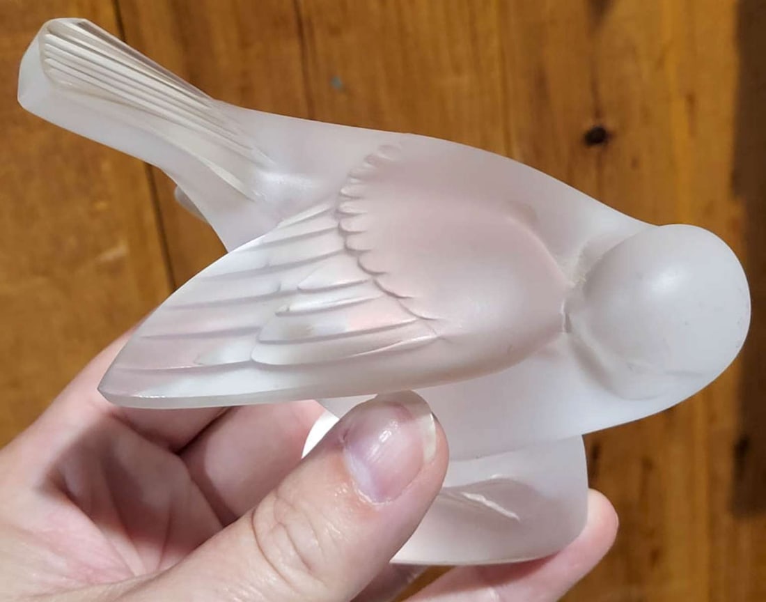 vintage Lalique frosted glass bird statue (1 of 7)