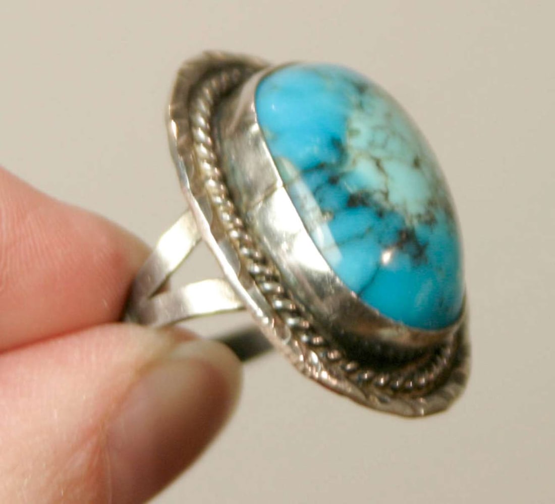 vintage estate jewelry: Native American ring (1 of 6)