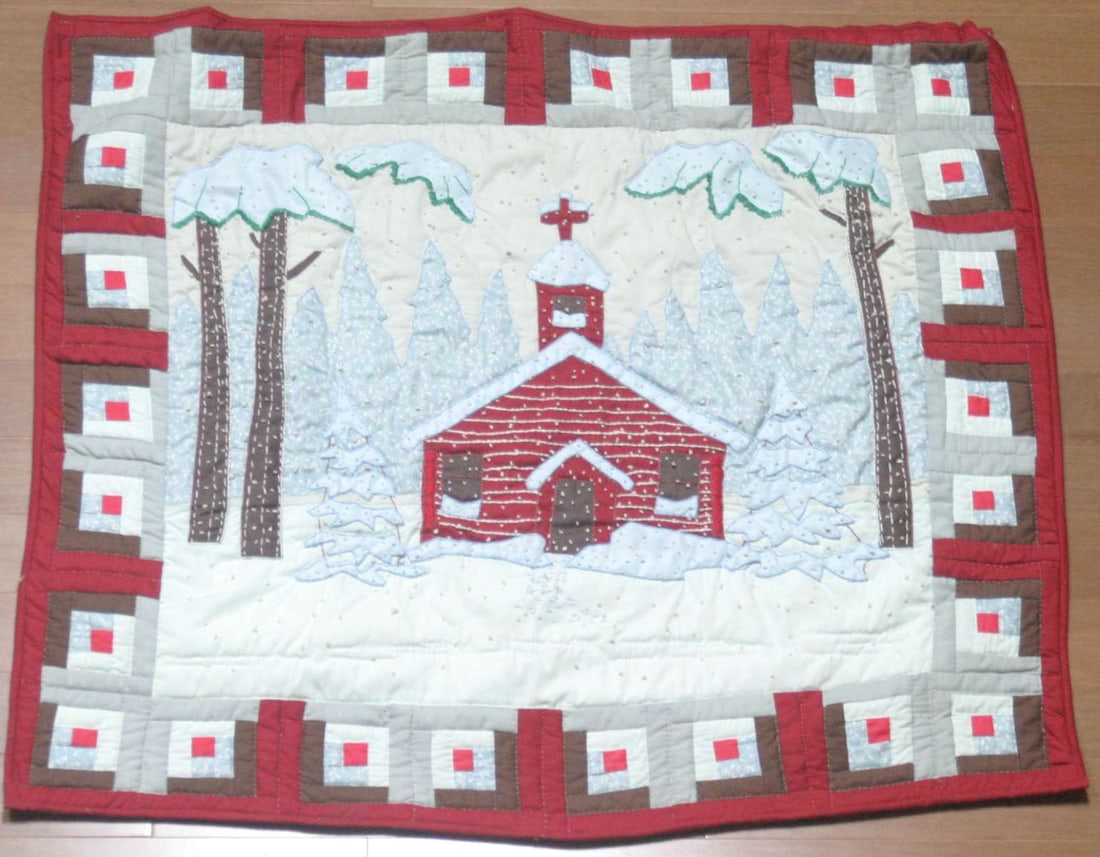 vintage or antique hand sewn quilted fabric (1 of 7)