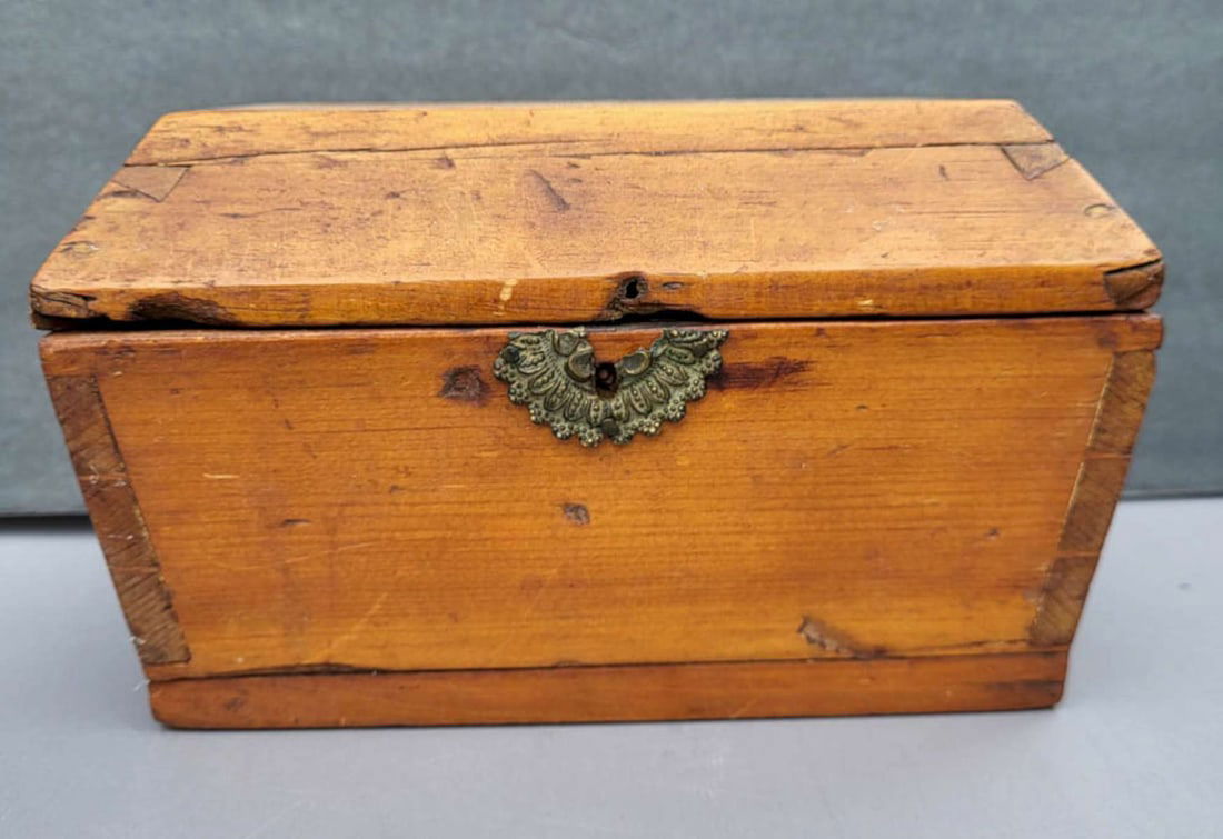 antique wooden jewelry or tea caddy casket box (1 of 9)