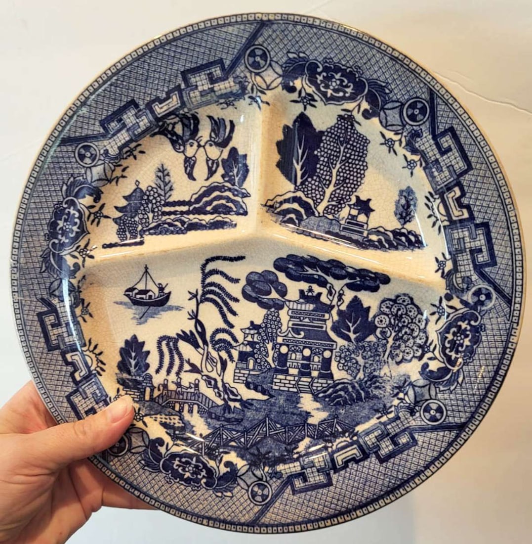 antique Japanese Blue Willow transfer grille plate (1 of 7)