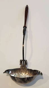 antique silver plated serving spoon or ladle: marked E.P.C (electroplated?) fancy double spouted pourer ladle with shell shaped bowl and turned wooden handle