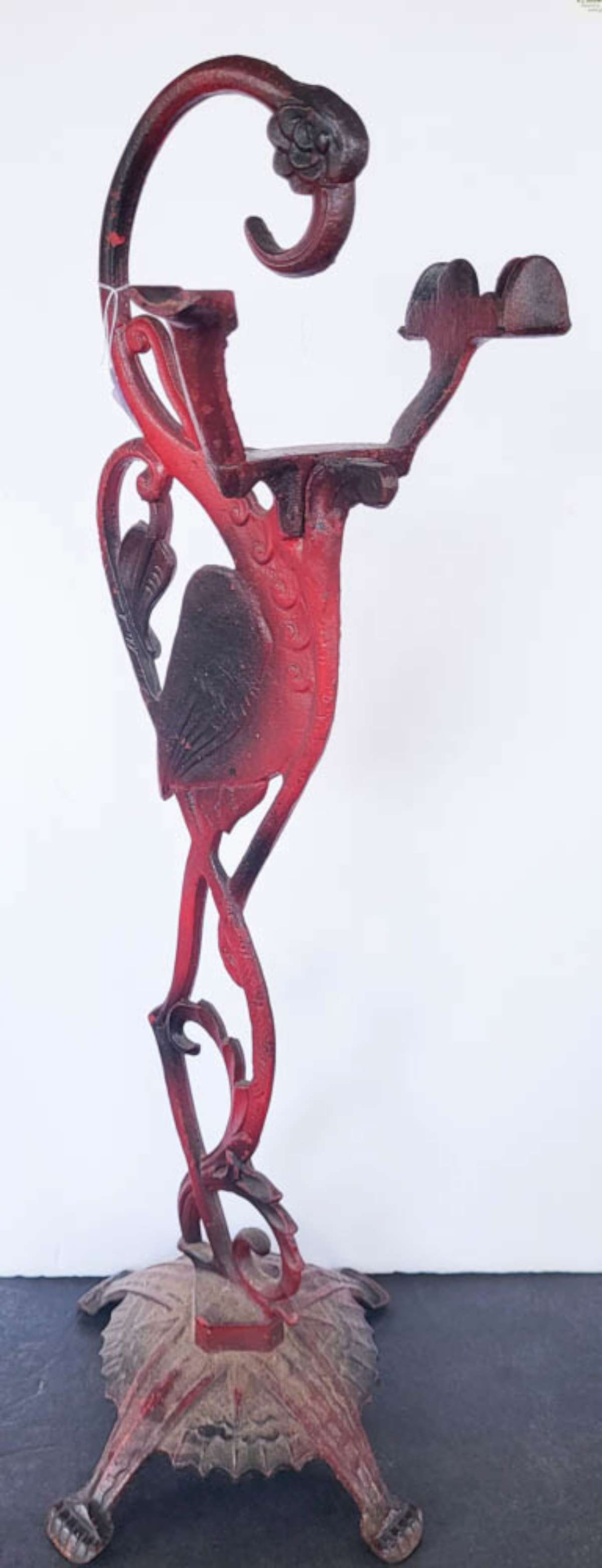 Art Deco period figural animal smoking stand (1 of 10)