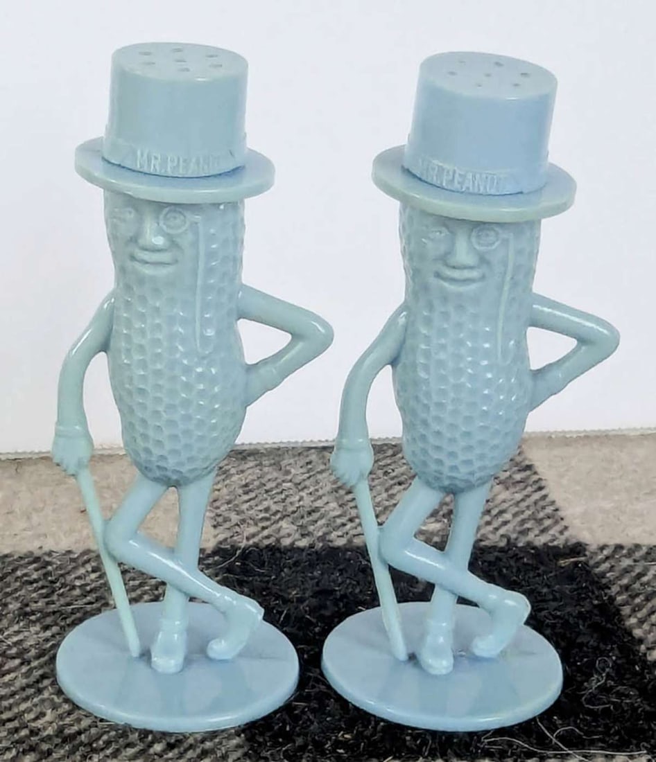 vintage Mr. Peanut lot (1 of 6)