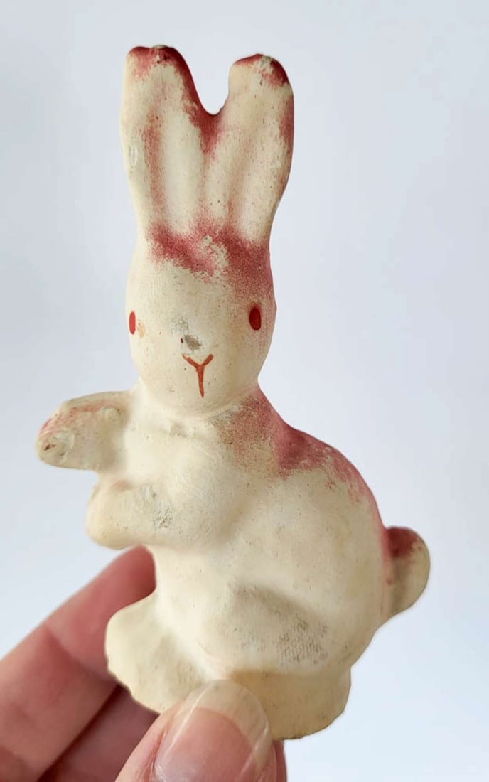 vintage Easter display piece (1 of 6)