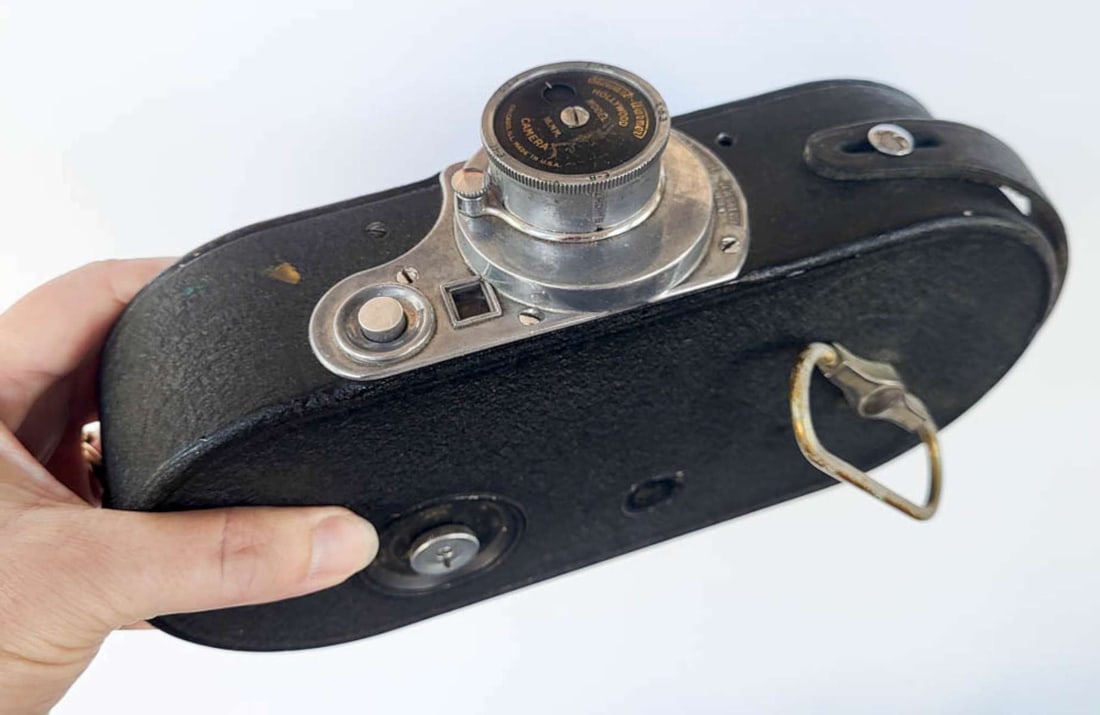 vintage Stewart-Warner movie camera (1 of 11)