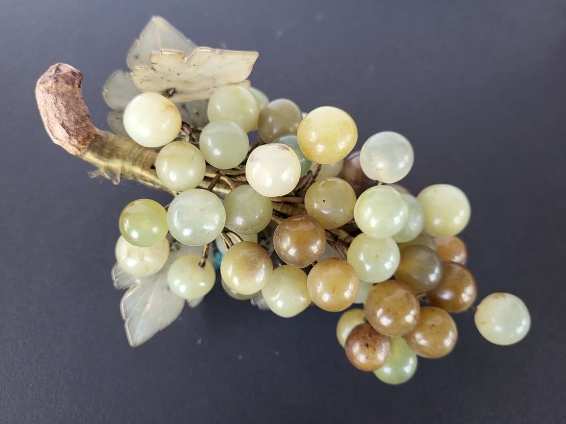 vintage Chinese stone grape cluster (1 of 7)