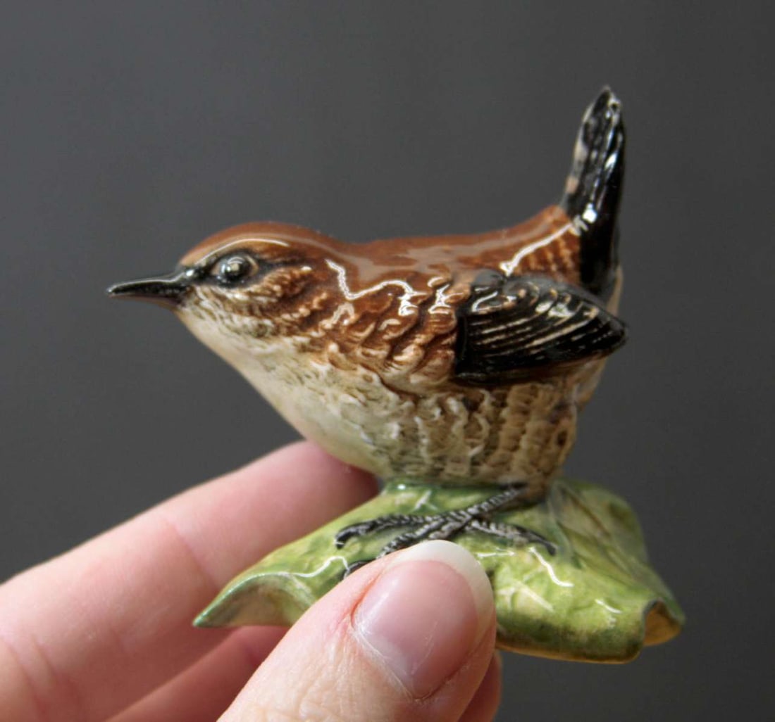 vintage English porcelain bird figural statues - 8