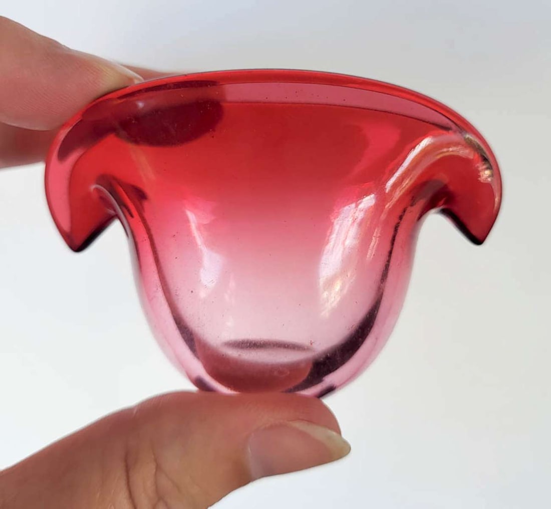 antique miniature cranberry glassware: clear to Cranberry glass clamshell miniature small bowl or vase (possibly a toothpick holder?)