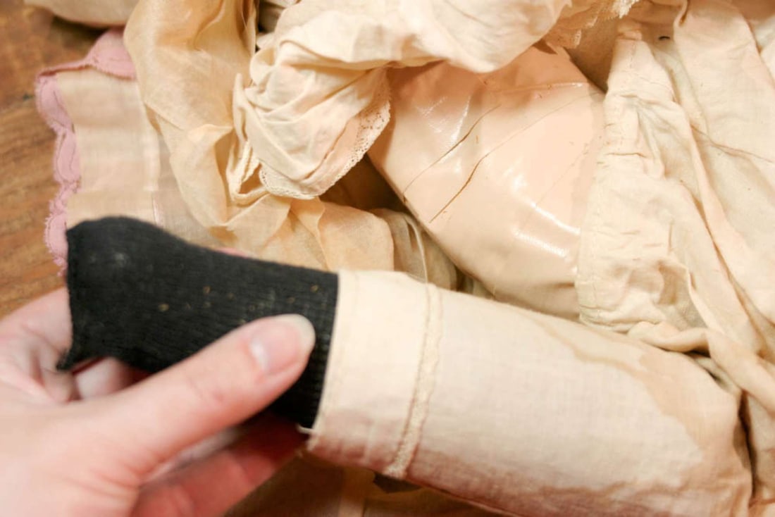 antique Heubach porcelain head girl doll - 11