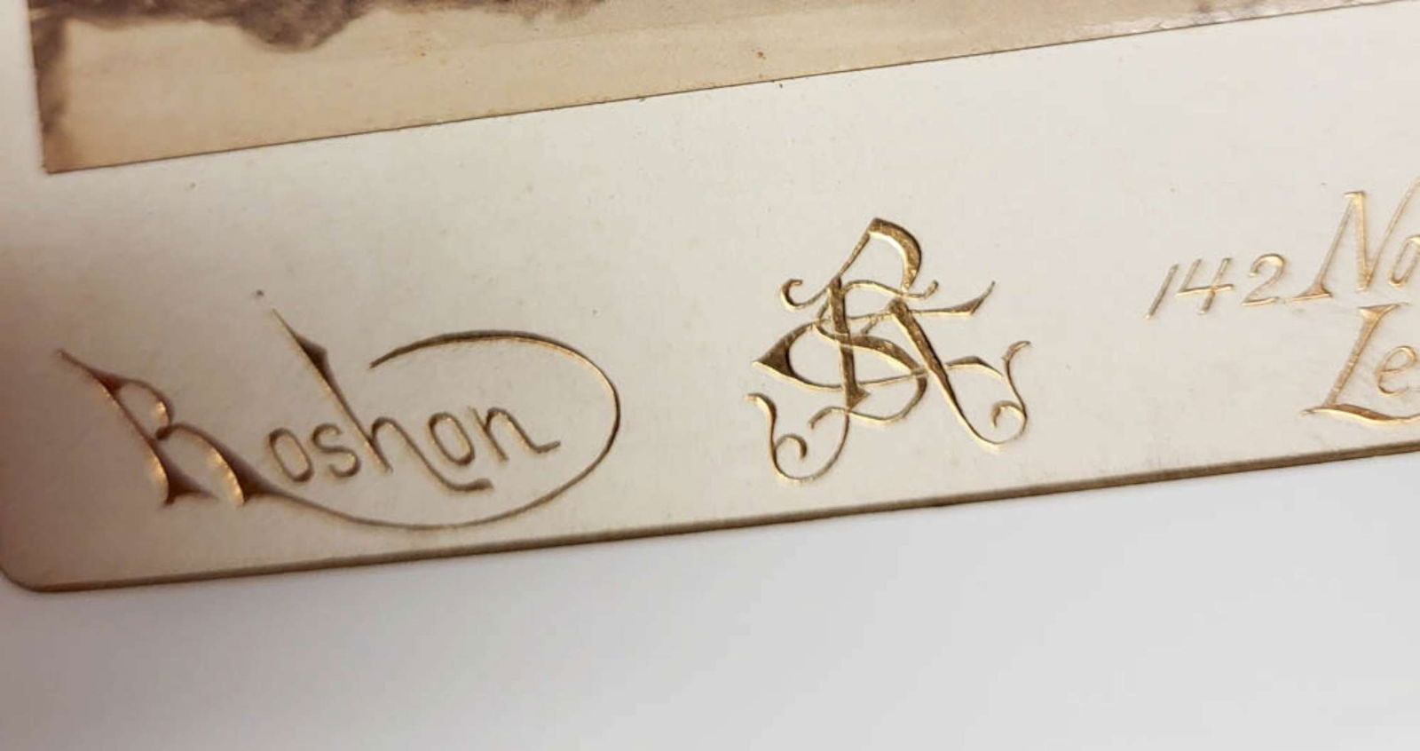 vintage portrait photographs featuring children - 10