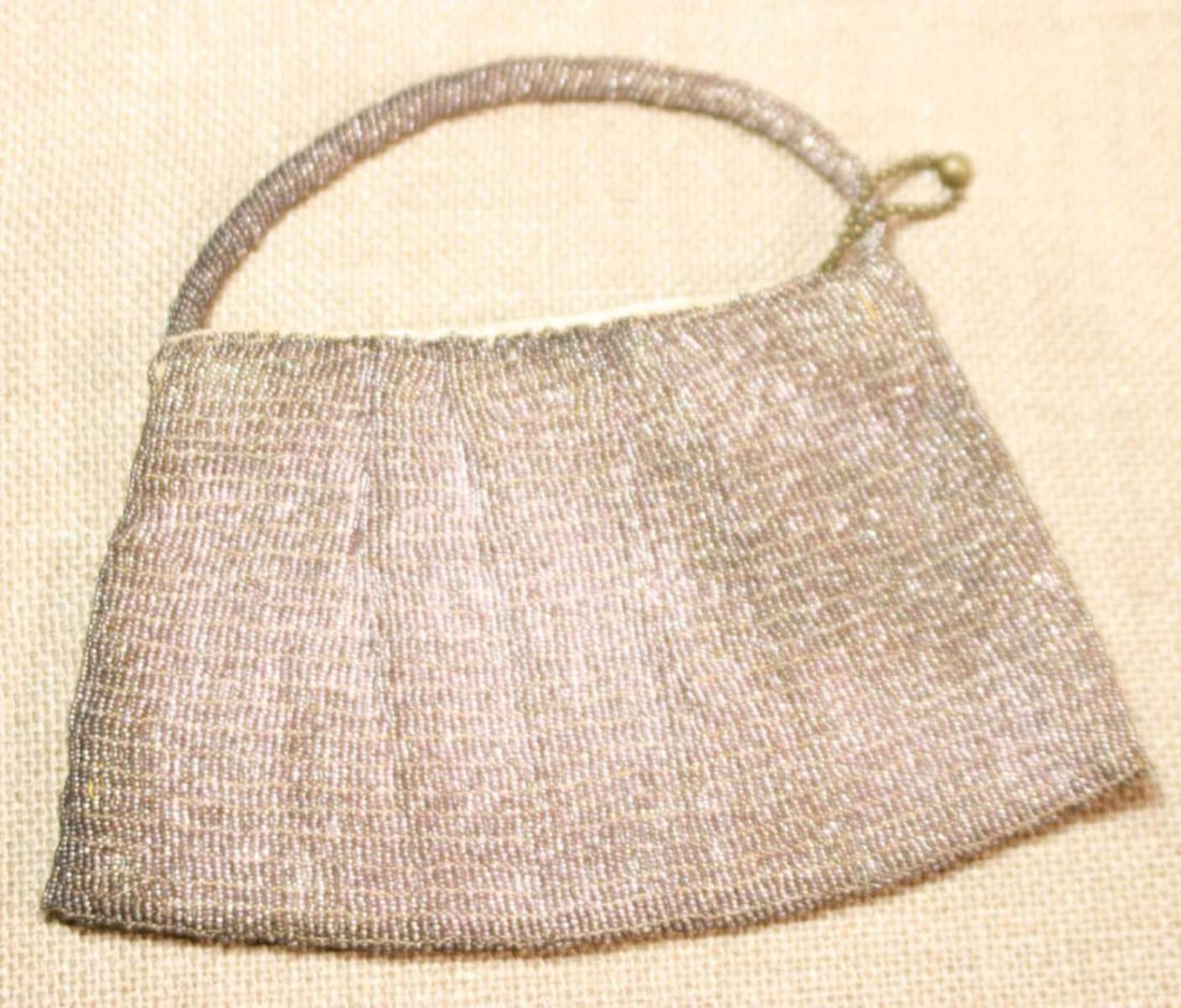 Art Deco period handbag or purse (1 of 7)