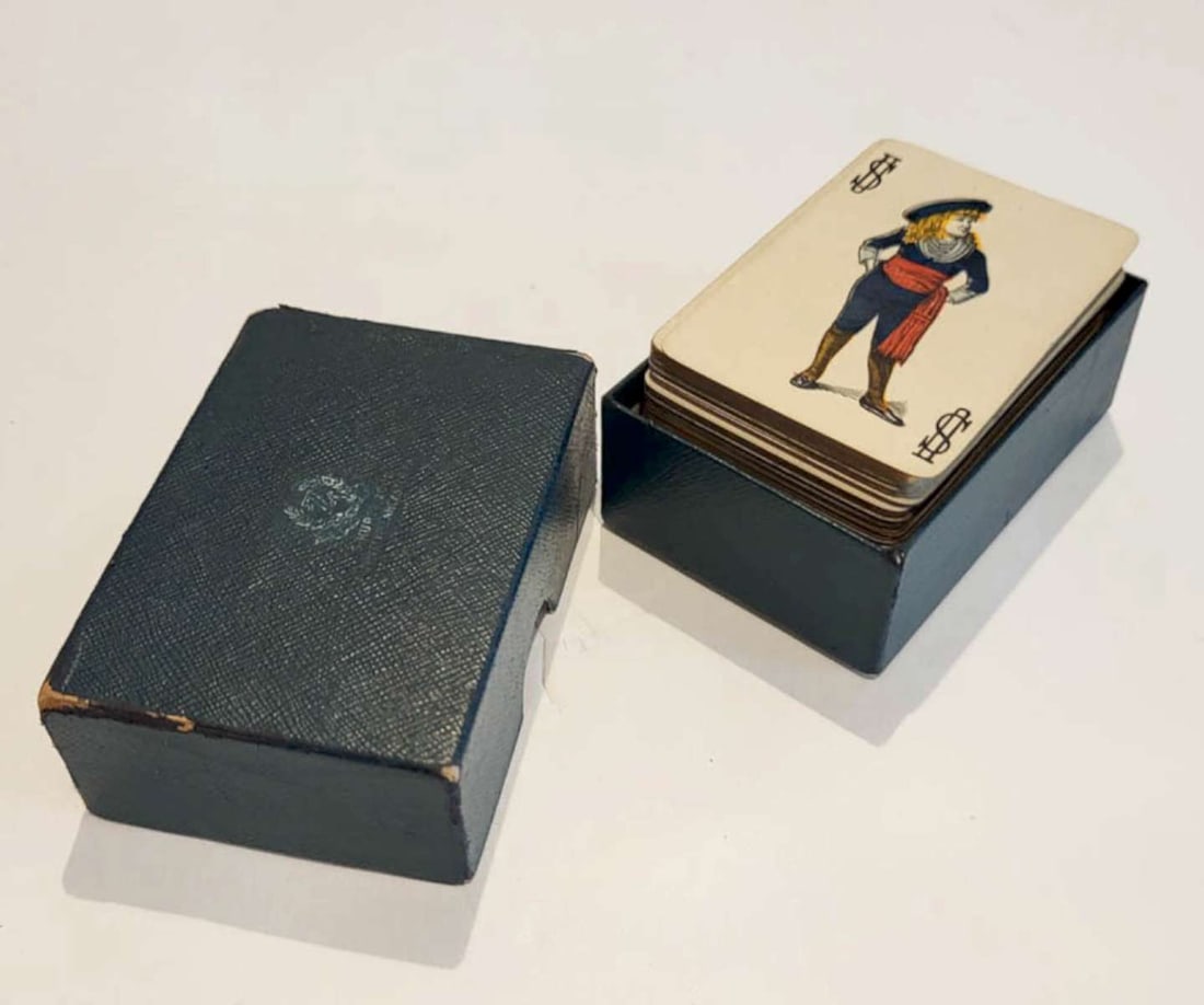 antique double set in box of playing cards (1 of 12)