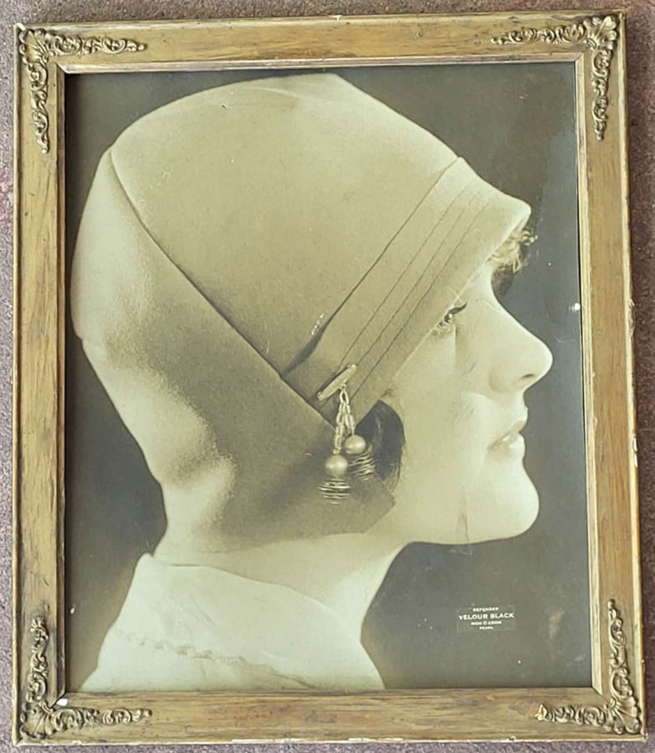 antique advertisement Art Deco period hat (1 of 7)