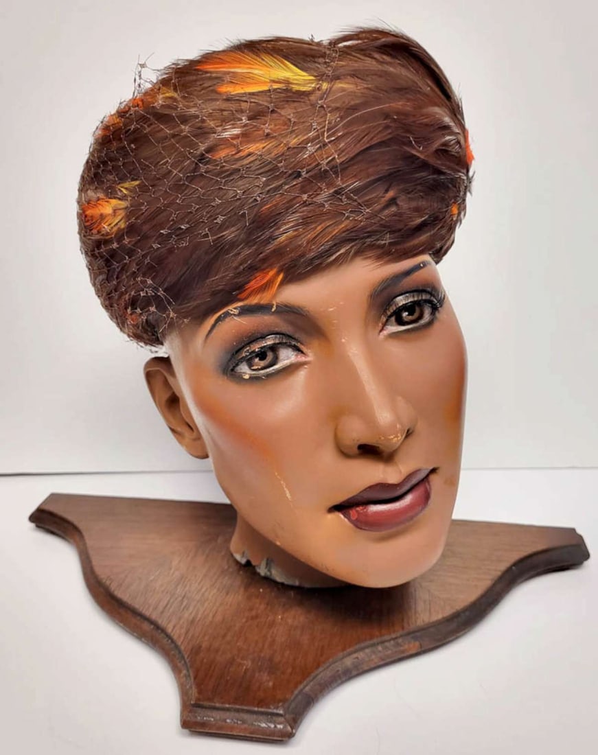 antique Flapper Era feather hat: vintage or antique Art Deco period ladies' hat with multi colored and brown Pheasant or other bird feathers and partial veil remnants, original maker's label Union Made in USA as shown