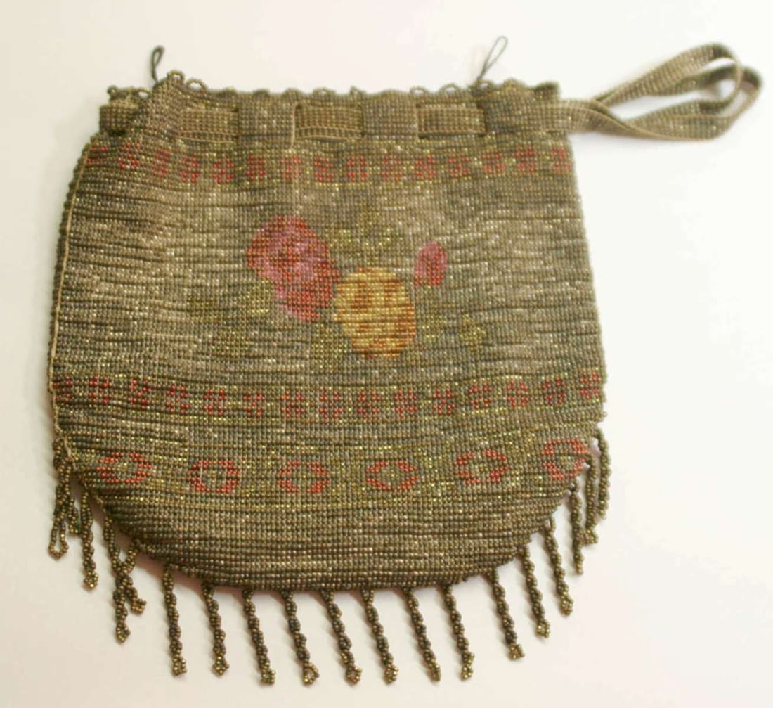 Art Deco period miser purse (1 of 8)