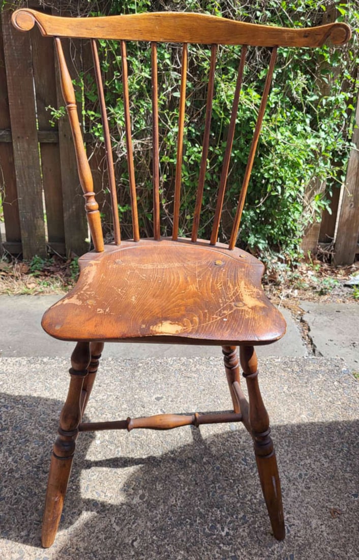 antique New England Windsor chair (1 of 10)