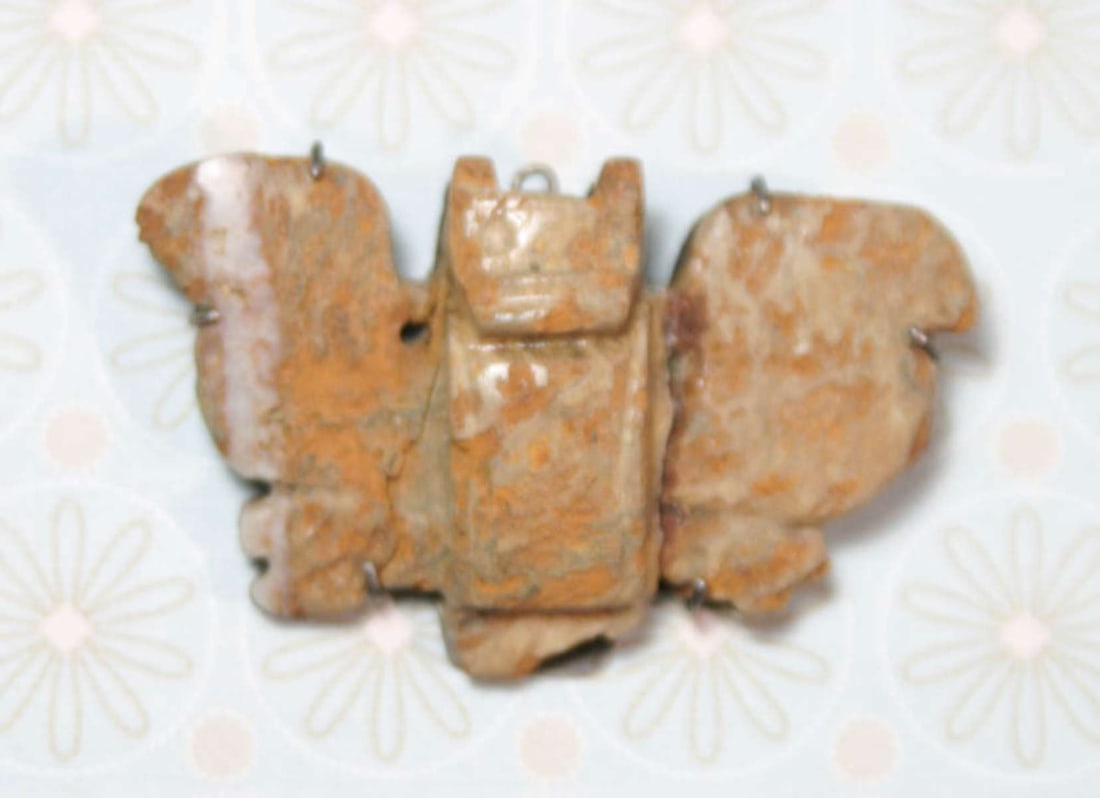 vintage estate jewelry: Asian bat pin brooch (1 of 5)