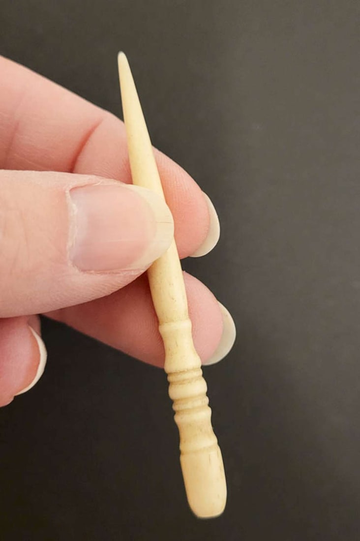antique bone sewing implement tools - 3