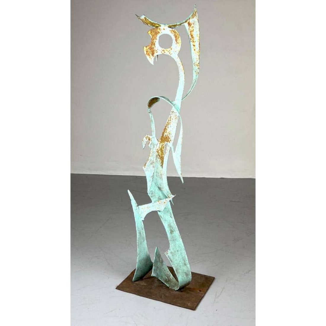 MCM or Brutalist style yard Art sculpture: vintage Mid Century Modern style abstract owl or other bird steel cut outdoor sculpture by Stanley Miller, with a faux copper greenish finish and aprox. 39" tall by 10" by 12 1/2"