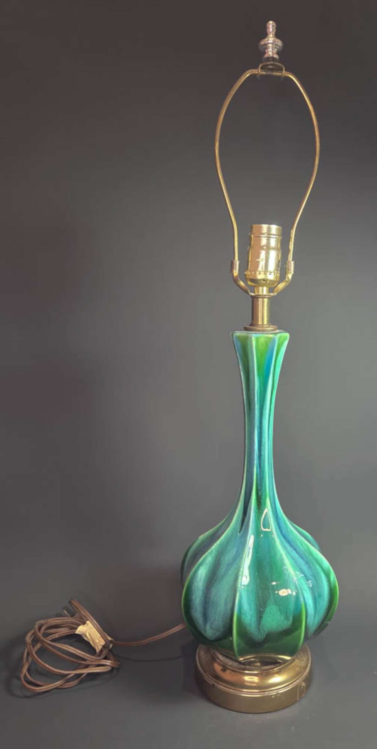 vintage MCM Royal Haeger table lamp (1 of 6)