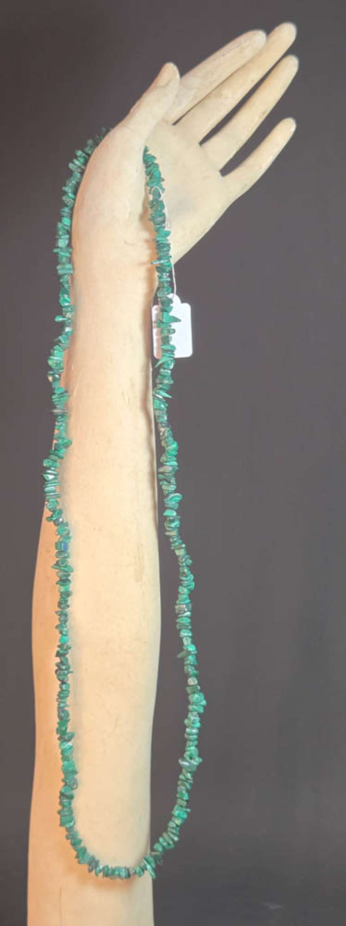 vintage estate jewelry: Malachite necklace (1 of 4)