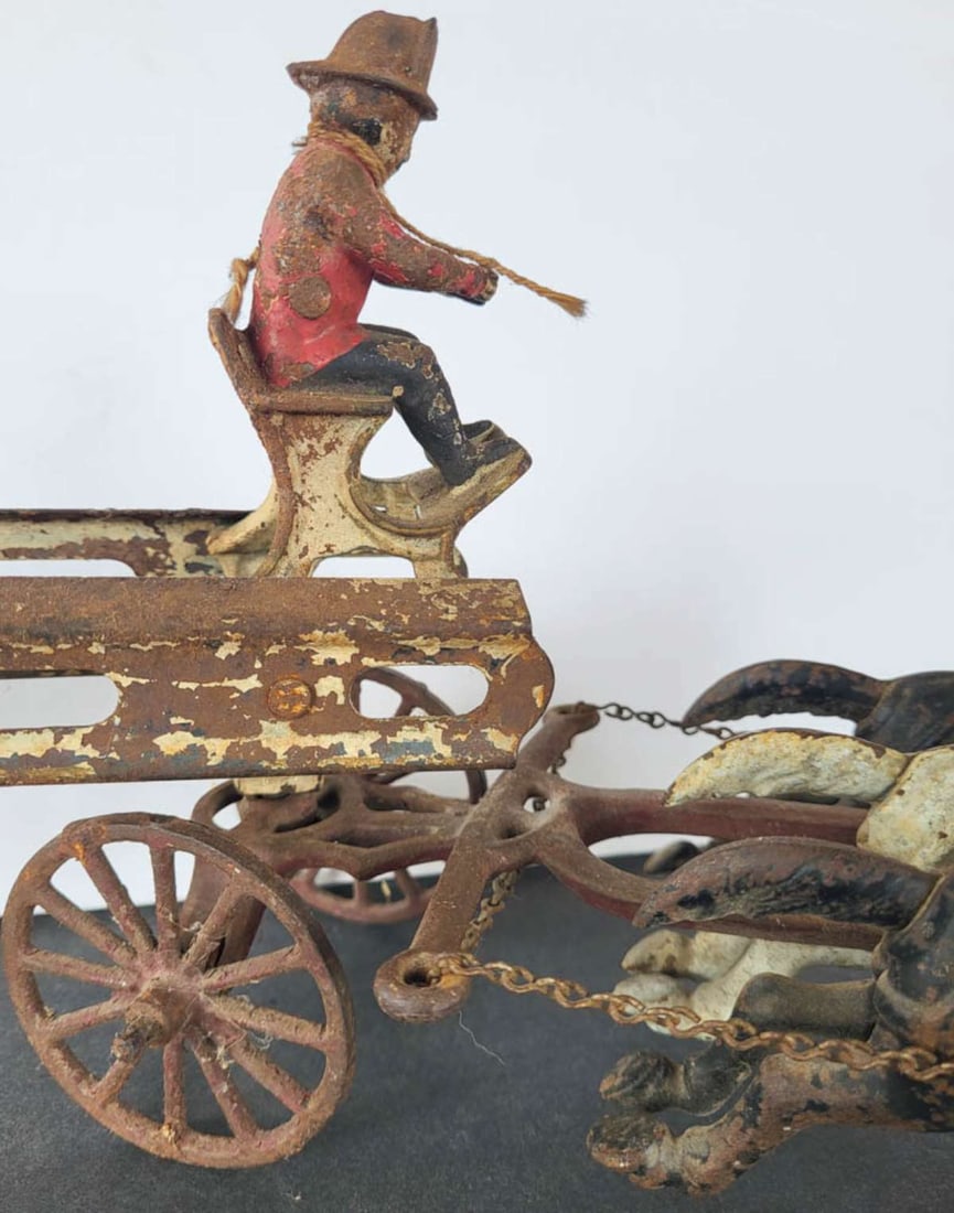 RARE antique Wilkins firetruck and horses toy - 3