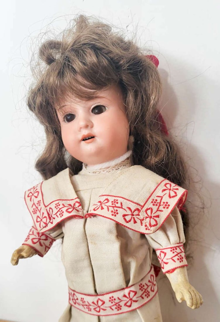 antique Armand Marseille porcelain head girl doll - 2