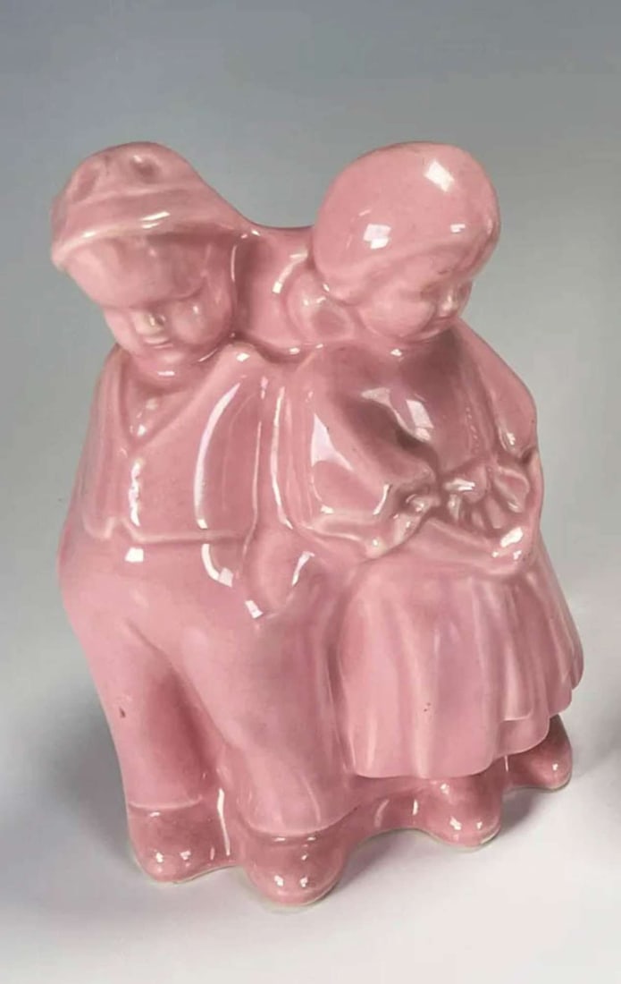 vintage pottery planter Dutch boy and girl (1 of 8)
