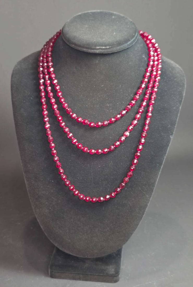 antique estate jewelry: glass necklace (1 of 4)