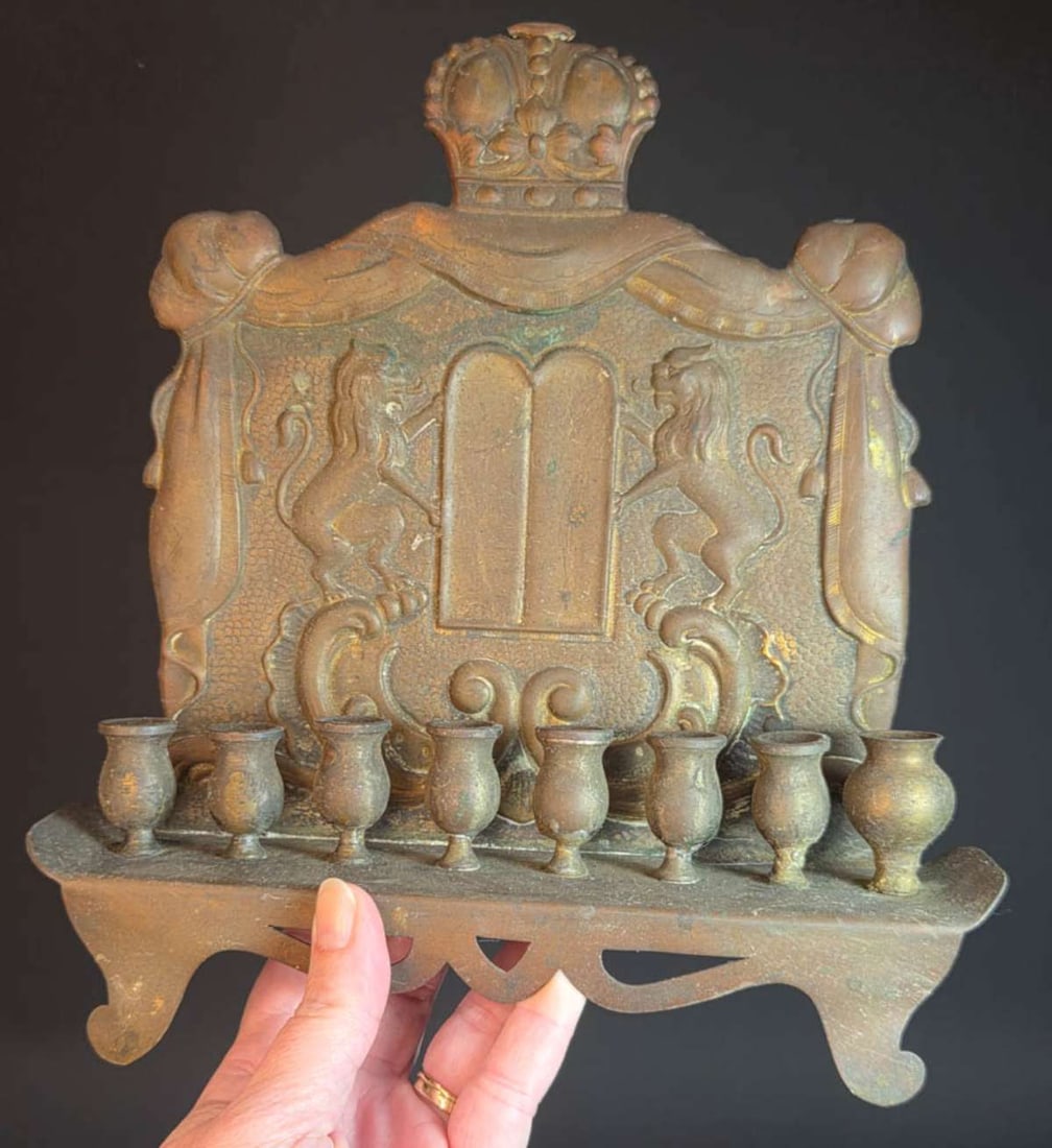 antique copper religious ceremonial Judaica Menorah: likely late 1800's Continental Hannukah (or Chanukah) candle holder features heraldic Lions of Judah flanking the Ten Commandments, topped with the Crown of Torah and with 8 candlesticks