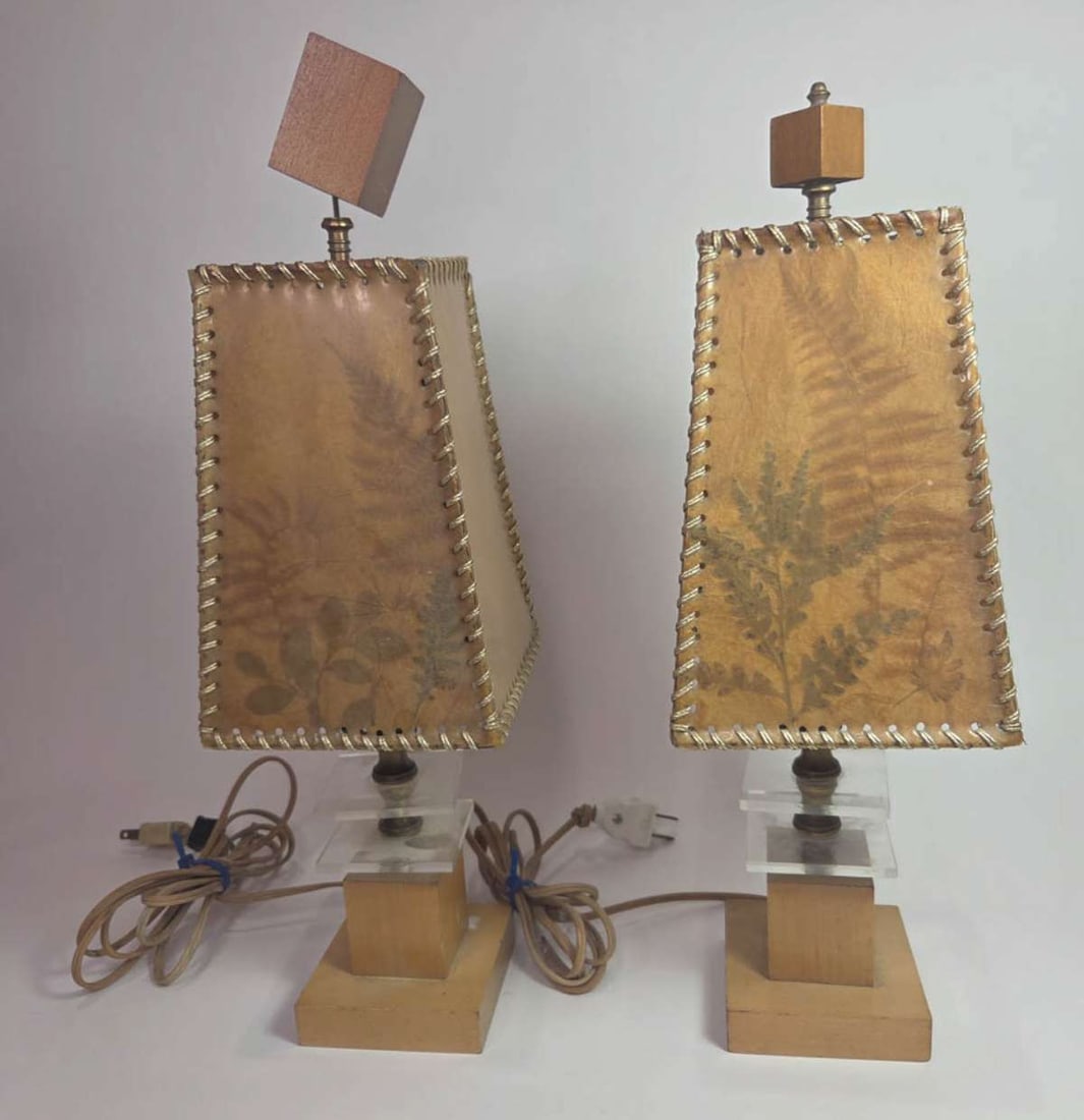 PAIR MCM floral table lamps: set or lot of two matching vintage late Mid Century Modern lamps with clear Lucite discs, wooden bases and finials fiber Art and dried flowers shades about 16" tall overall each, incl