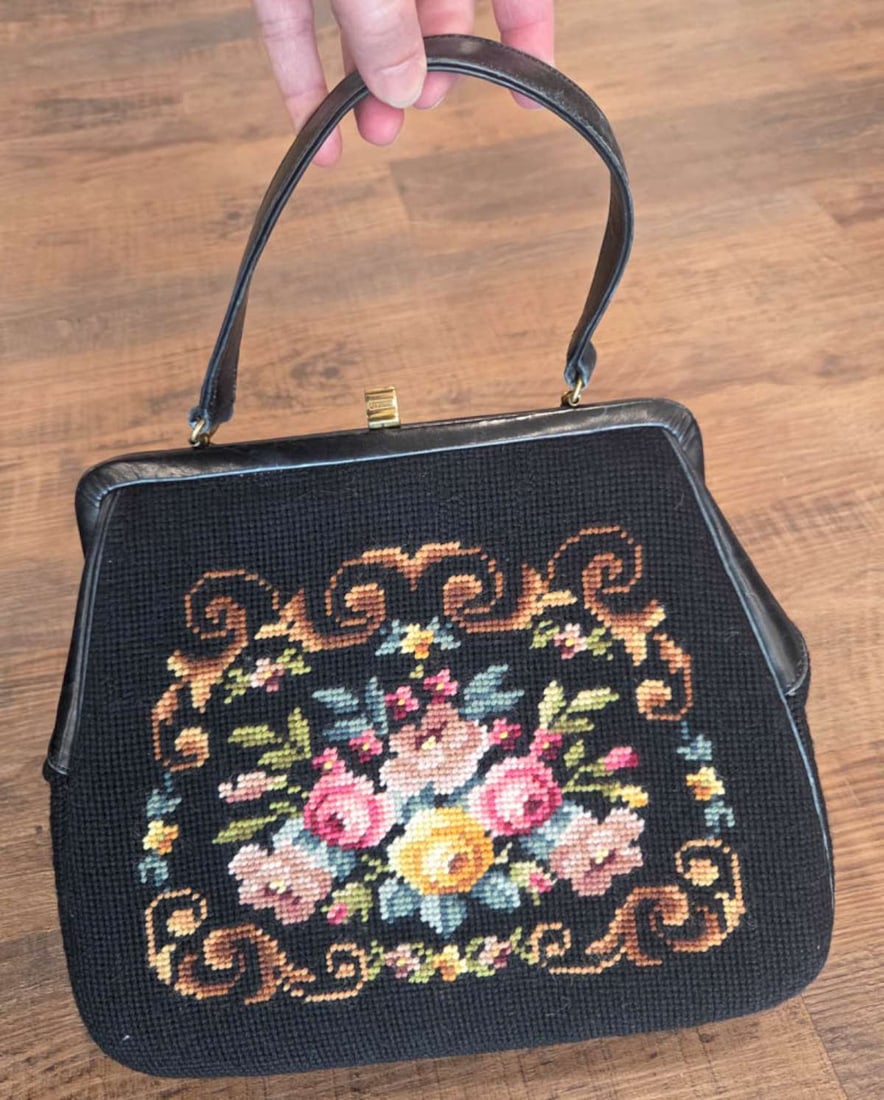 vintage ladies clutch purse: vintage or antique hand stitched (or needlepoint) bag with handle, adorable floral or flower design, even on the bottom as shown and comes with comb and hand mirror, no maker's