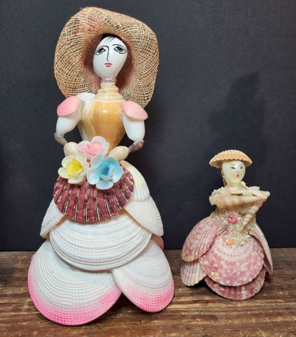pair vintage figural shell dolls: unusual pair or lot of two vintage dolls made of seashells and with some fabric accents, one doll looks Asian, the other Caucasian, beautiful Folk Art figurines