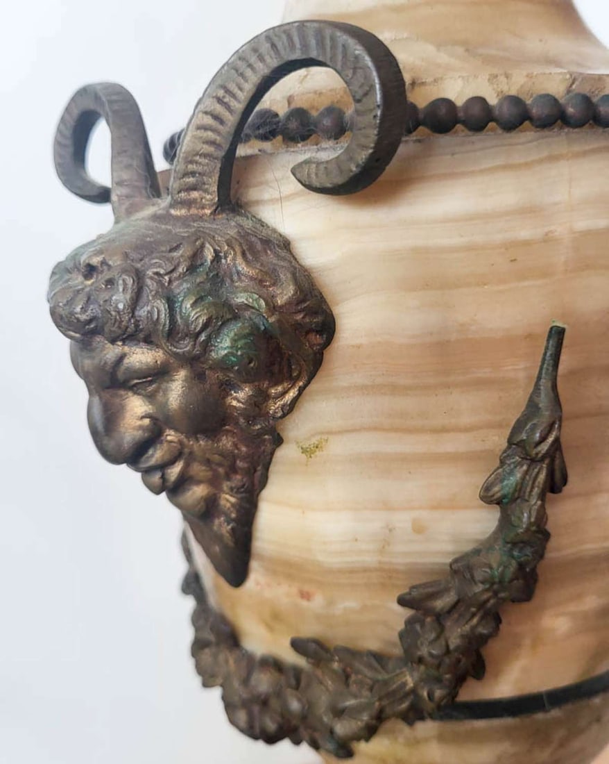 antique marble DEVIL design table lamp - 3