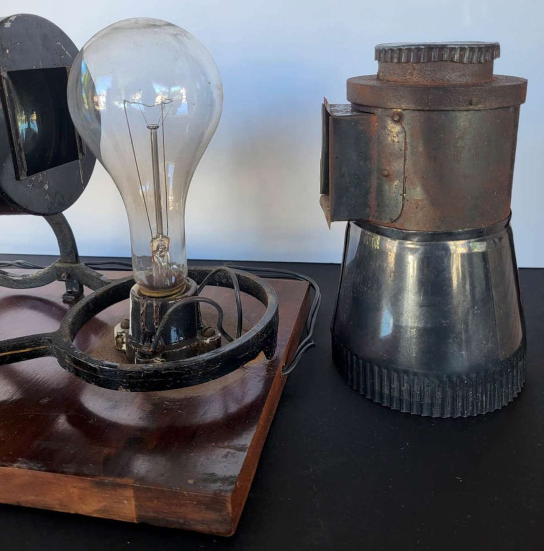 antique Magic Lantern slide projector - 8
