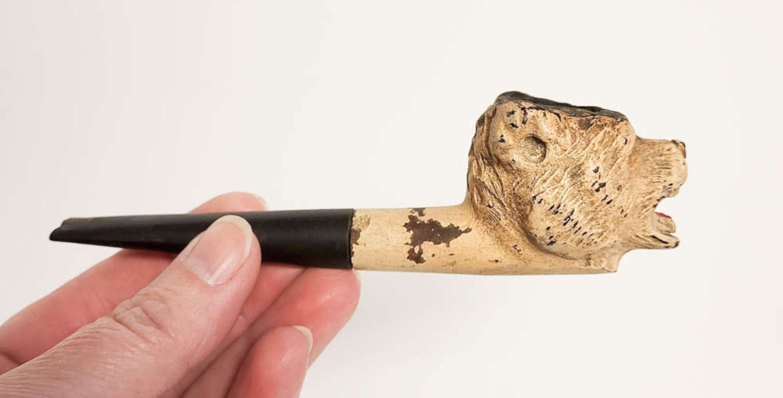 antique carved wooden animal pipe (1 of 6)