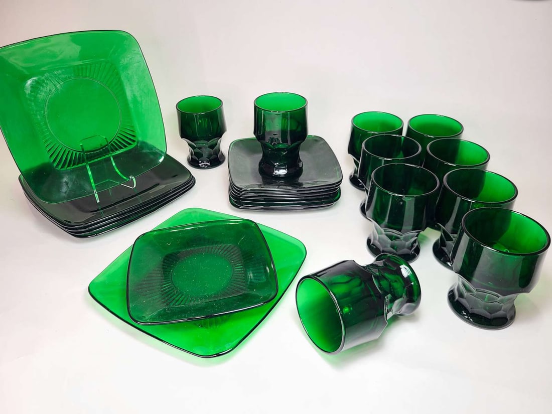 MCM Anchor Hocking Charm glassware: vintage Mid Century Modern forest green set faceted water glasses and 2 sizes of breakfast and dinner plates, total of 24 pieces: 8 small, 6 larger plates and 10 glasses each goblet about 