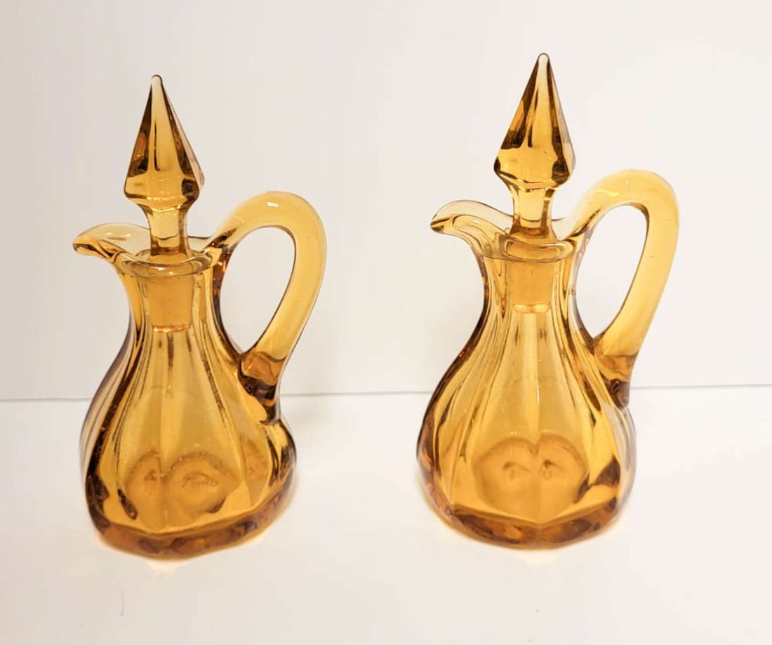 pair MCM oil and vinegar cruets (1 of 6)
