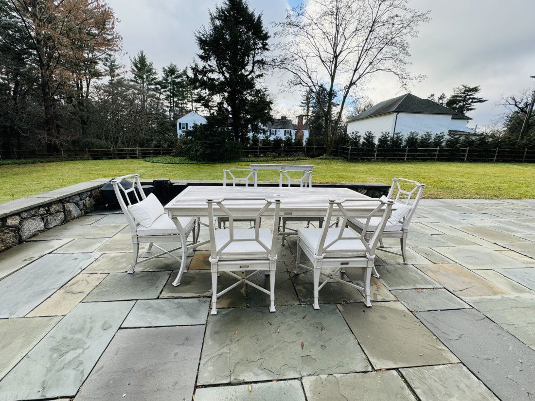 Restoration Hardware Outdoor Dining Set (1 of 8)