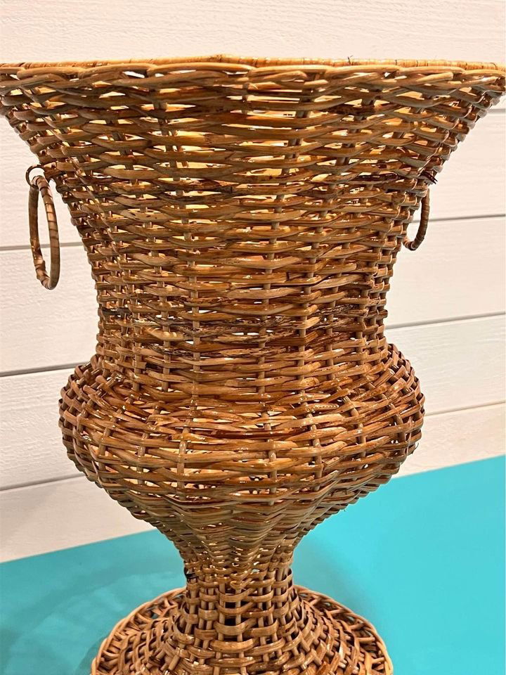 Large Wicker Bamboo Urn Planter Set of 2 (1 of 4)