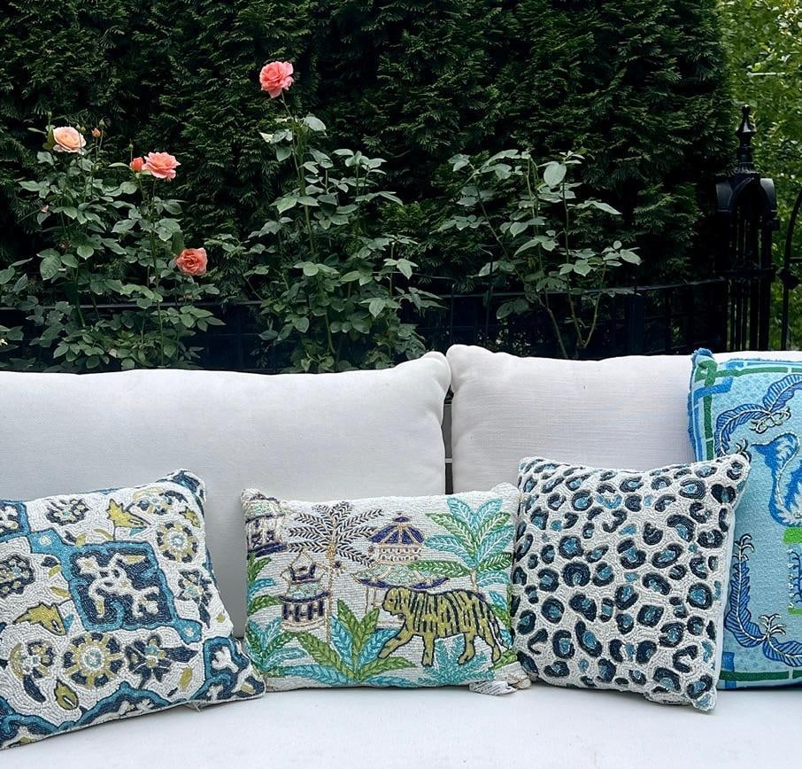 Chic Chinoiserie Motif Beaded Lumbar Decorative Pillows, A Pair (1 of 11)