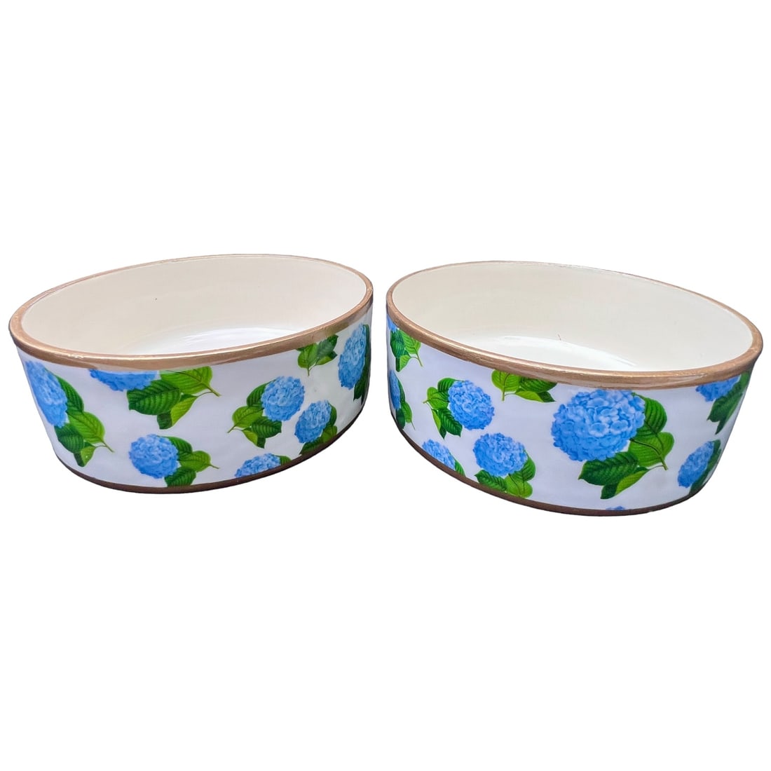 Chic Chinoiserie Style Enameled Pet Bowls, a Pair: Chic pet bowls to celebrate your fur babies in style! Pair has been used for store display - some minor finish loss to gold trim. This lot includes two bowls: Large. 7.25"D x 2.75"H. Shipping only.